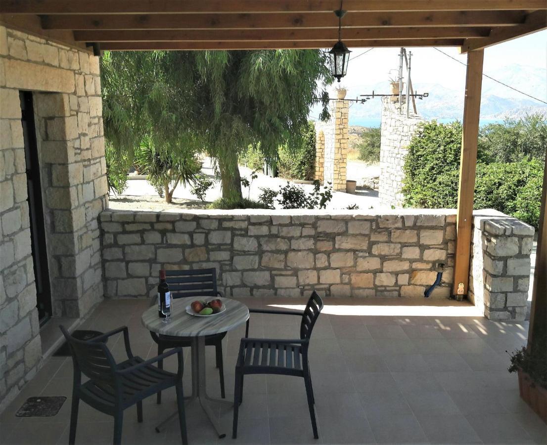 Orelia Cretan Villas Kamilari Eksteriør billede