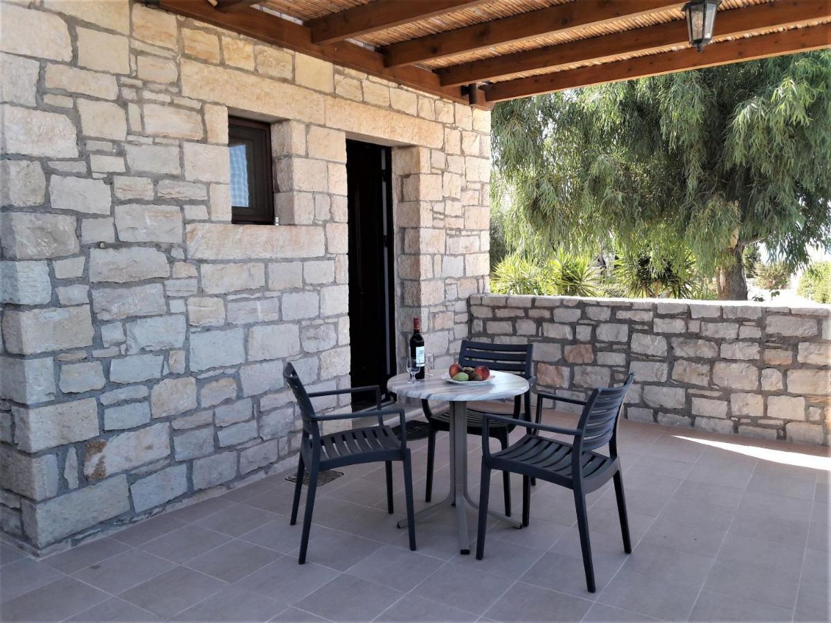 Orelia Cretan Villas Kamilari Eksteriør billede